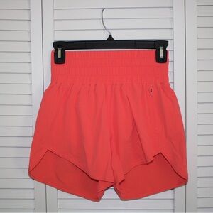 Outdoor Voices Women’s LightSpeed 3” Short size XS in color Camellia